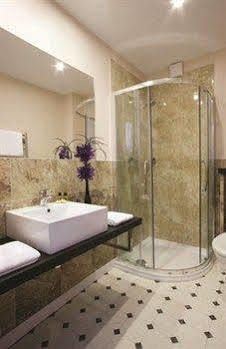 New Wilmington Hotel อีสต์บอร์น ภายนอก รูปภาพ